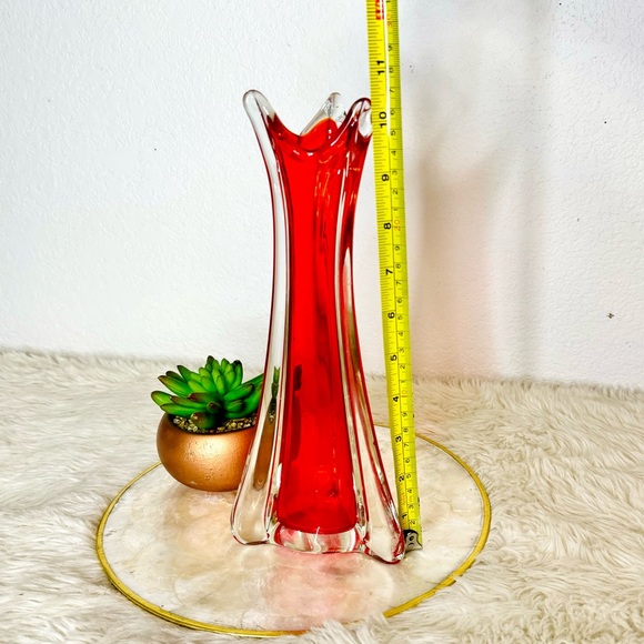Vintage Funky Red Glass Vase - Picture 6 of 6